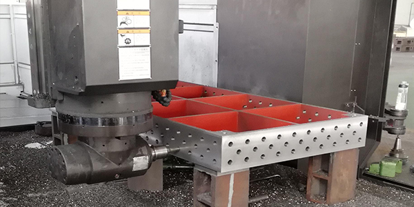 五面数控铣床在三维柔性焊接平台加工中的应用